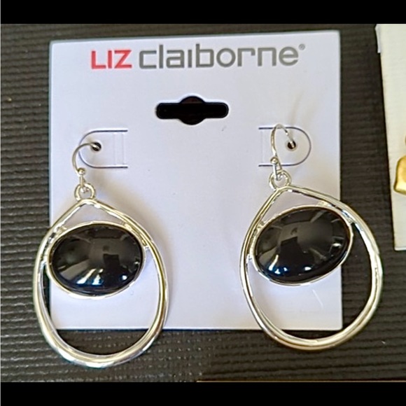 Liz Claiborne pierced earrings silver with black NWT - Picture 5 of 16